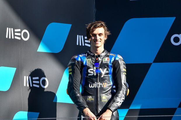 Luca Marini, bratr Valentina Rossiho, se stal vicemistrem Moto2 Luca Marini, bratr Valentina Rossiho, se stal vicemistrem Moto2