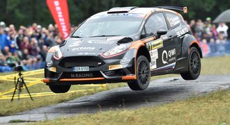 První etapu Barum rallye vyhrál Rus Lukjaňuk, Kopecký dojel druhý