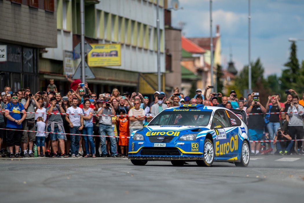 Čeští závodníci Václav Pech a Petr Uhel ve Fordu Focus ovládli Bohemia Rallye 2020