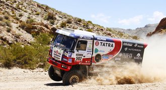 Valtr na Rallye Dakar skončil, osud Kolomého je zatím nejasný