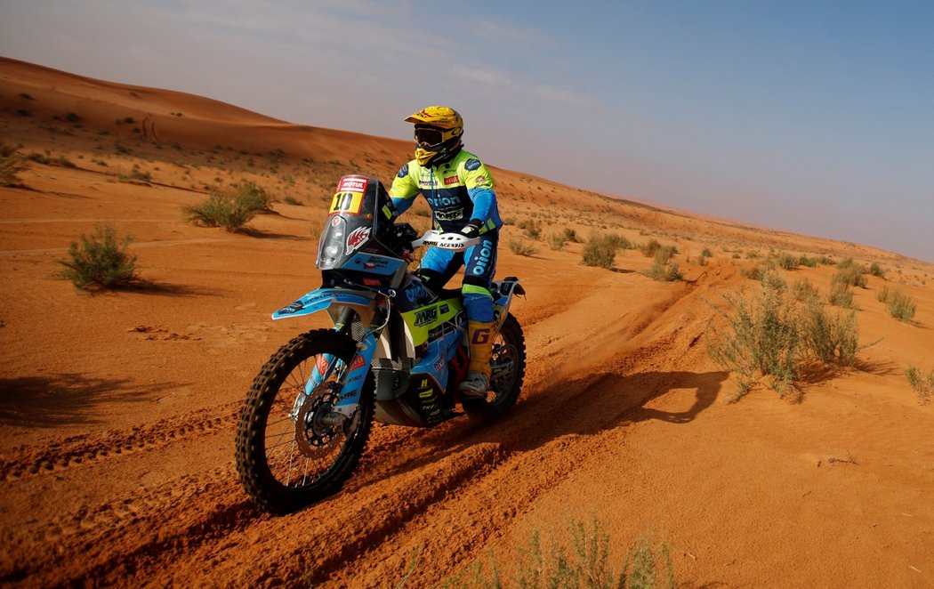 Martin Michek na trati druhé etapy rallye Dakar