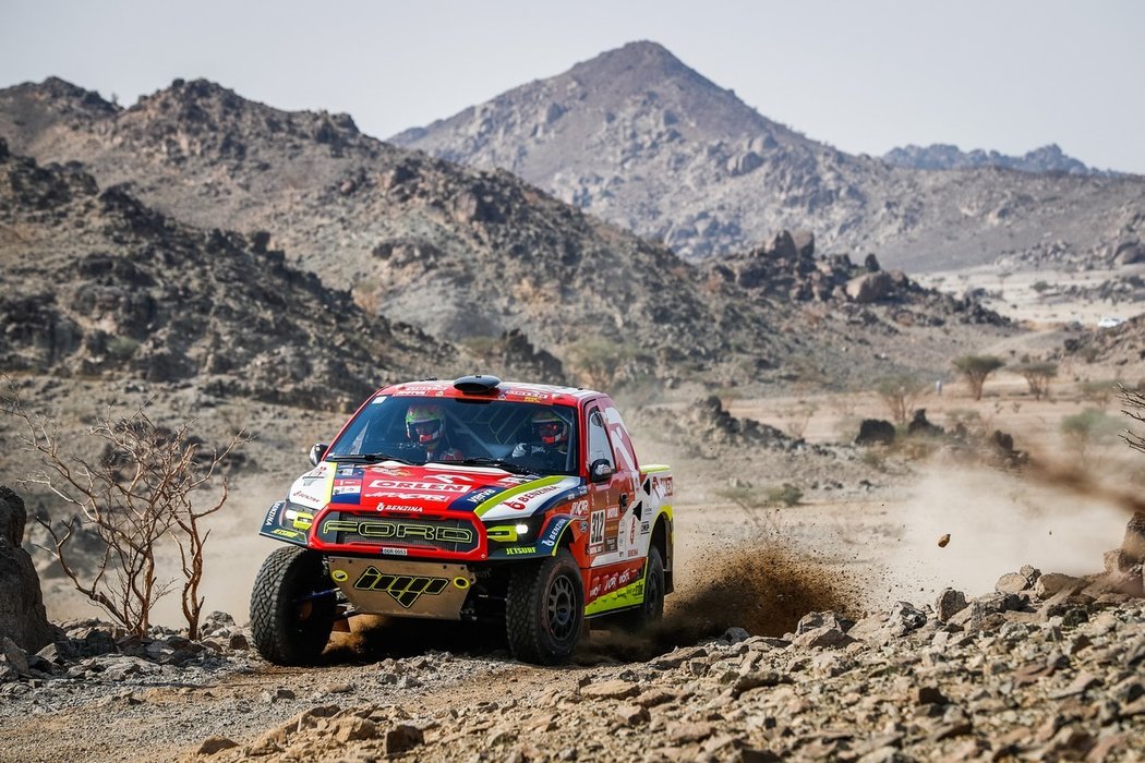 Český závodník Martin Prokop na trati prologu Rallye Dakar 2021