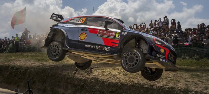 Thierry Neuville na trati Portugalské rallye