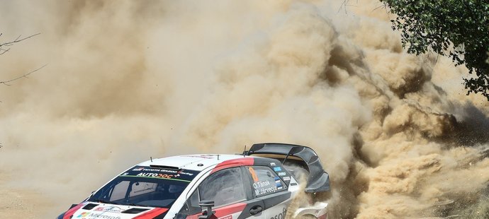 Ott Tänak se v Portugalsku báječně rozjel