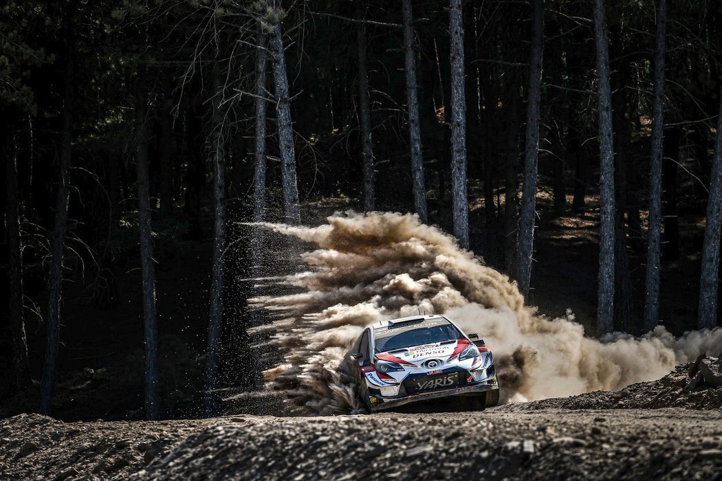 Ott Tänak na trati Turecké rallye, která pro něho ale skončila předčasně