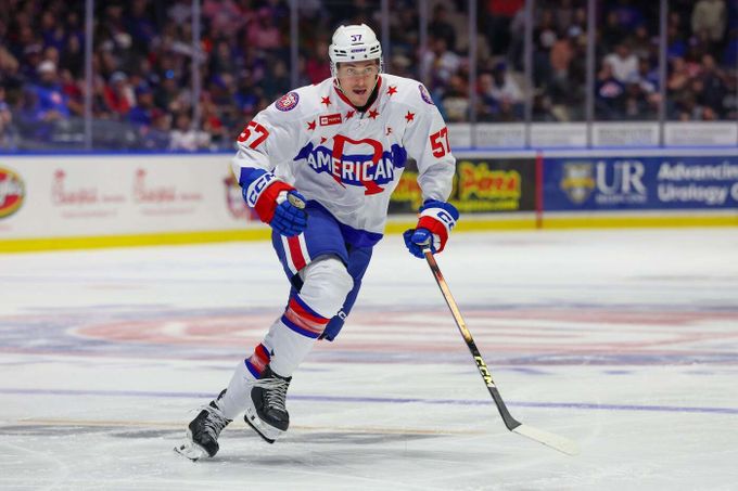 Talent Mrtka nakoukl do AHL, teď pokračuje v juniorce: Prostě to musím řezat Talent Mrtka nakoukl do AHL, teď pokračuje v juniorce: Prostě to musím řezat