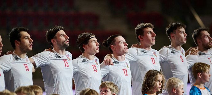 Čeští florbalisté před zápasem proti Německu