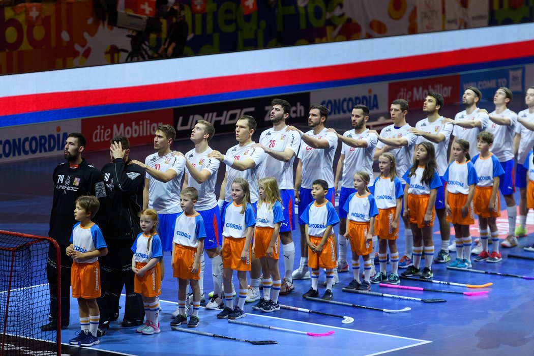 Čeští florbalisté před semifinále MS 2022 proti domácím Švýcarům