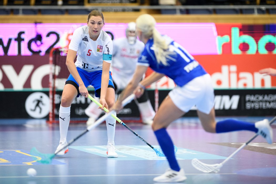 Eliška Krupnová v semifinále MS proti Finsku