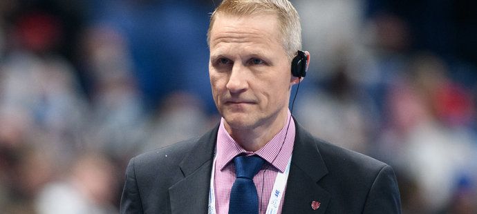Finský kouč českého celku Petri Kettunen v semifinále MS