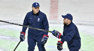 Dvojitá hrozba pro český hokej: šprti mají pré, Straka zvažuje konec
