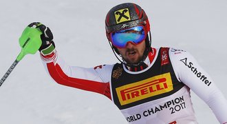 Rakouští lyžaři ovládli slalom, Hirscher má rekordní sedmý titul