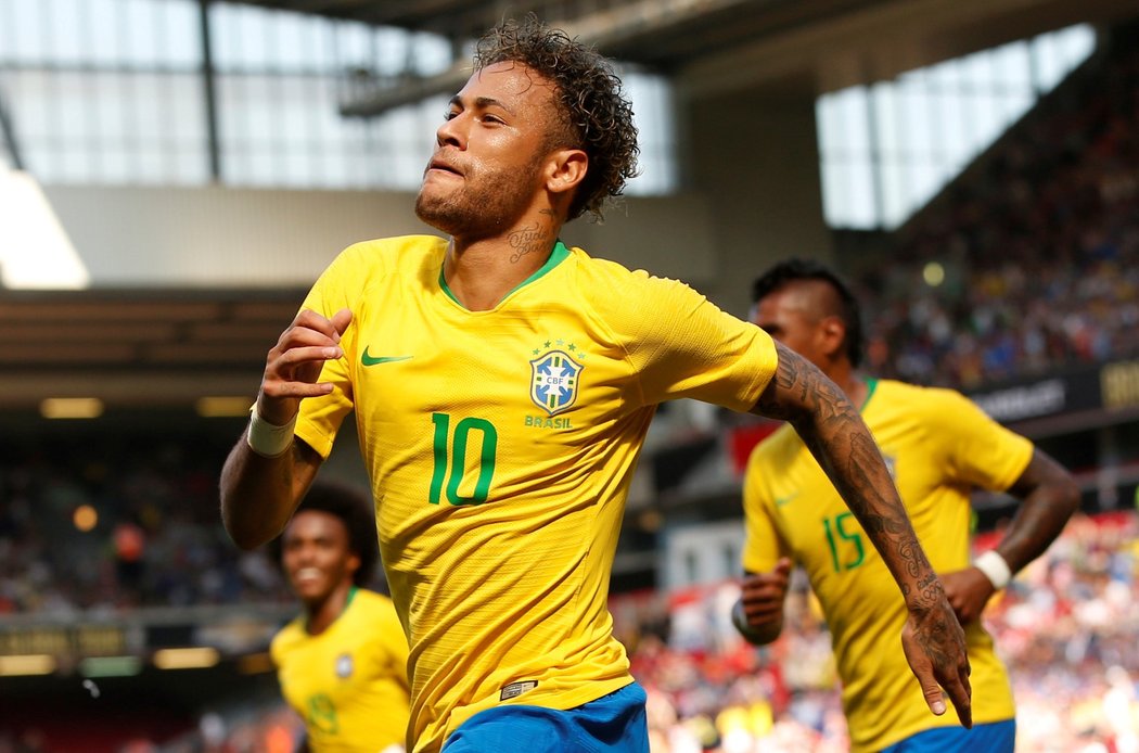 Neymar je fit a válí! Chorvaty sestřelil krásným gólem