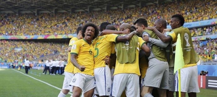 Brazílie měla v zápase s Chile dost namále, po vyhraném penaltovém rozstřelu ale postupuje