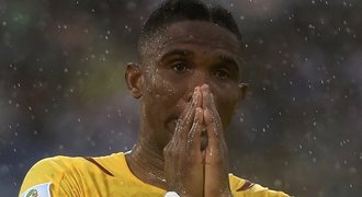 Samuel Eto'o zůstává v Premier League, bude bojovat za Everton