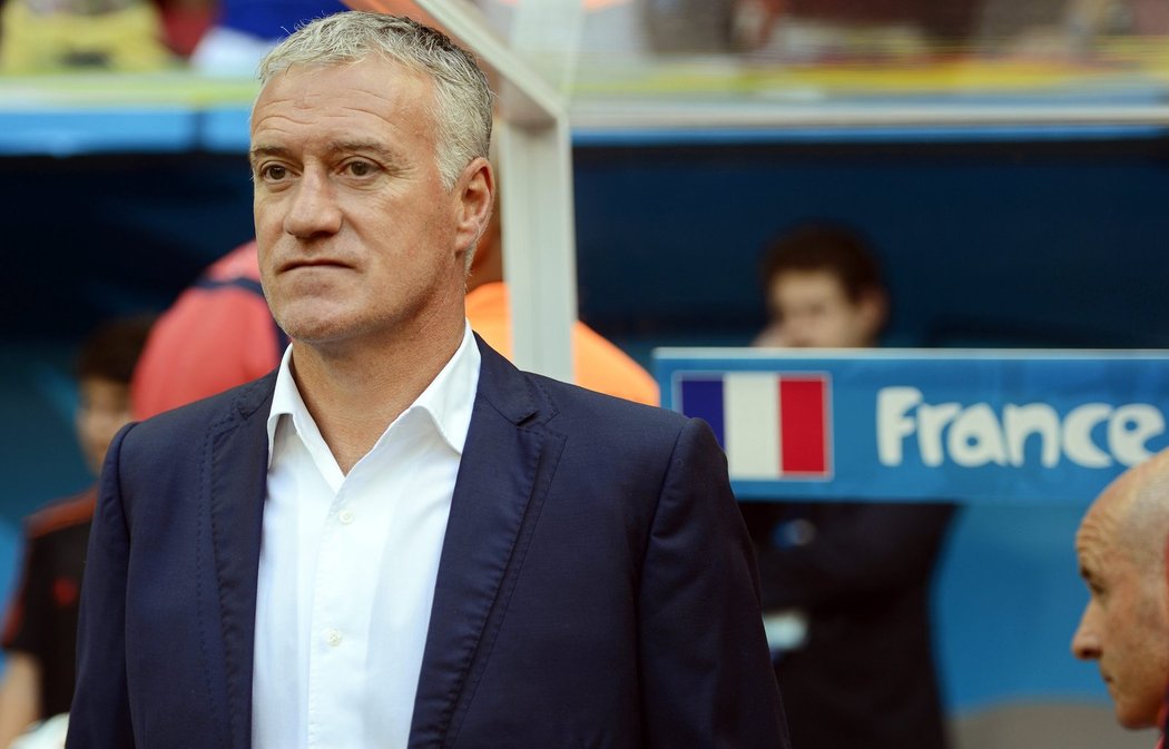 Trenér Francie Didier Deschamps působil od začátku zápasu velmi nervózním dojmem