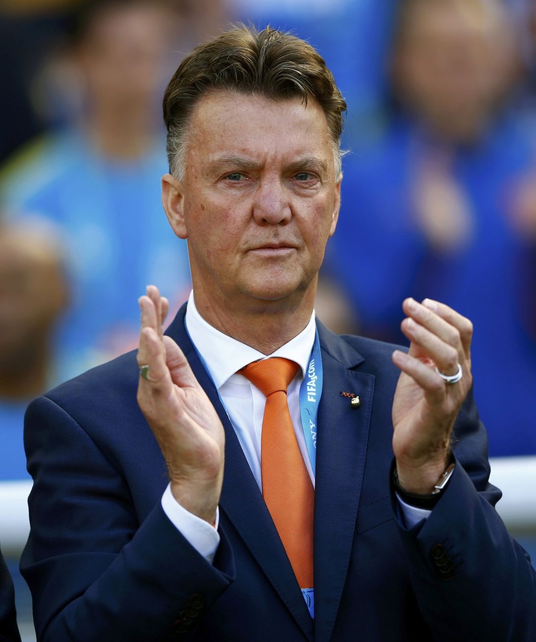 Trenér Nizozemska Louis Van Gaal povzbuzuje své svěřence