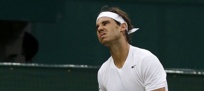 Rafael Nadal nebude obhajovat titul na US Open. Z posledního grandslamu sezony se odhlásil kvůli zraněnému zápěstí