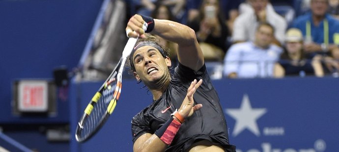 a tenisovém US Open v New Yorku skončil dvojnásobný vítěz Španěl Rafael Nadal