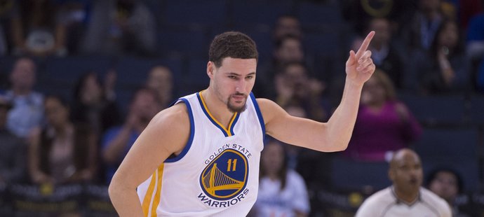 Klay Thompson se raduje z osmého vítězství Golden State v novém ročníku NBA