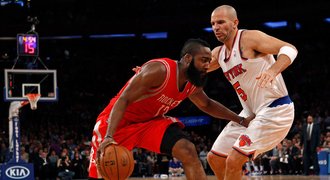 Lin s Hardenem zařídili první domácí prohru Knicks v sezoně NBA