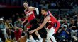 Český basketbalista Tomáš Satoranský v zápase zámořské NBA za Washington Wizards proti Los Angeles Clippers