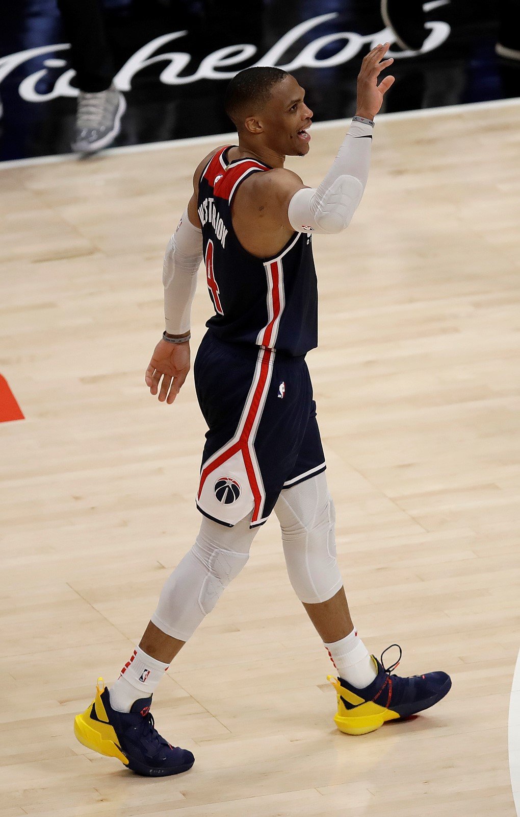 Basketalista Washingtonu Wizards Russell Westbrook v utkání NBA, kde překonal 47let starý rekord