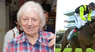 Velká pardubická: Vyhrál i Neckářův kůň Velká pardubická: Vyhrál i Neckářův kůň