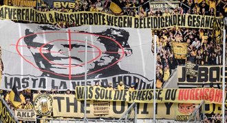 Do Hoffenheimu ne. Fans Dortmundu nesnáší majitele, vysloužili si zákaz