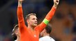 S šokujícím přiznáním přišel hvězdný brankář Bayernu Mnichov Manuel Neuer. Prozradil, že měl rakovinu kůže, která si vyžádala operace S šokujícím přiznáním přišel hvězdný brankář Bayernu Mnichov Manuel Neuer. Prozradil, že měl rakovinu kůže, která si vyžádala operace