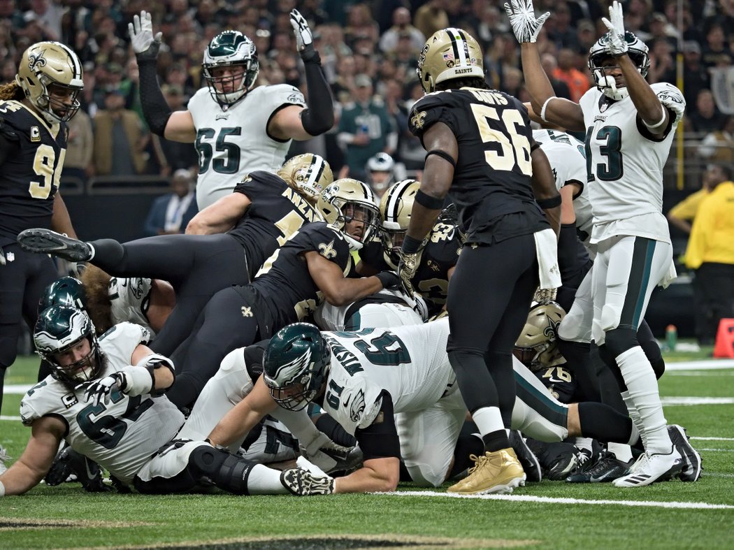 Český fotograf Kamil Herák snímal jako jediný Evropan divizní kolo play off NFL mezi New Orleans a Philadelphií.