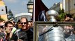 Šampion NHL Pavel Francouz dovezl Stanley Cup do Plzně ve stylovém jeepu, čekaly ho davy fanoušků