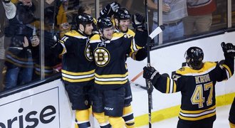 Boston vyřadil Rangers, Jágr si zahraje o finále s Vokounem