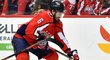 Obránce Washingtonu Michal Kempný je po operaci zraněného stehenního svalu a přijde o play off NHL. Mimo hru bude podle klubu až půl roku.
