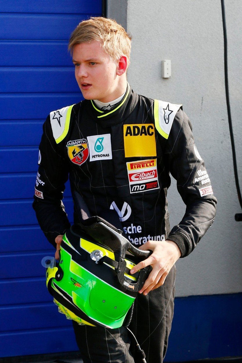 Mick Schumacher zdědil po otci předpoklady pro špičkového závodníka