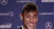 Nejvíce vydělávající fotbalisté podle magazínu France Football (v milionech eur): 5. Neymar (Braz./Santos) 20