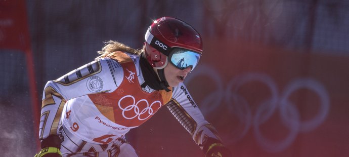 Ester Ledecká vybojovala v obřím slalomu lyžařek na olympijských hrách v Pchjongčchangu 23. místo.
