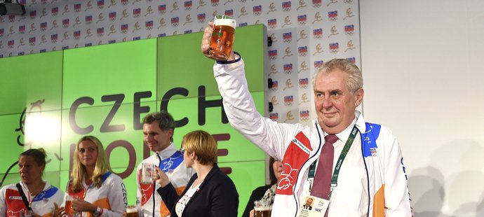 Prezident Miloš Zeman při otevření Českého domu na olympiádě v Riu