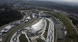 Supermoderní kanál pro vodní slalom na olympiádě se nachází v sousedství chudinské čtvrti