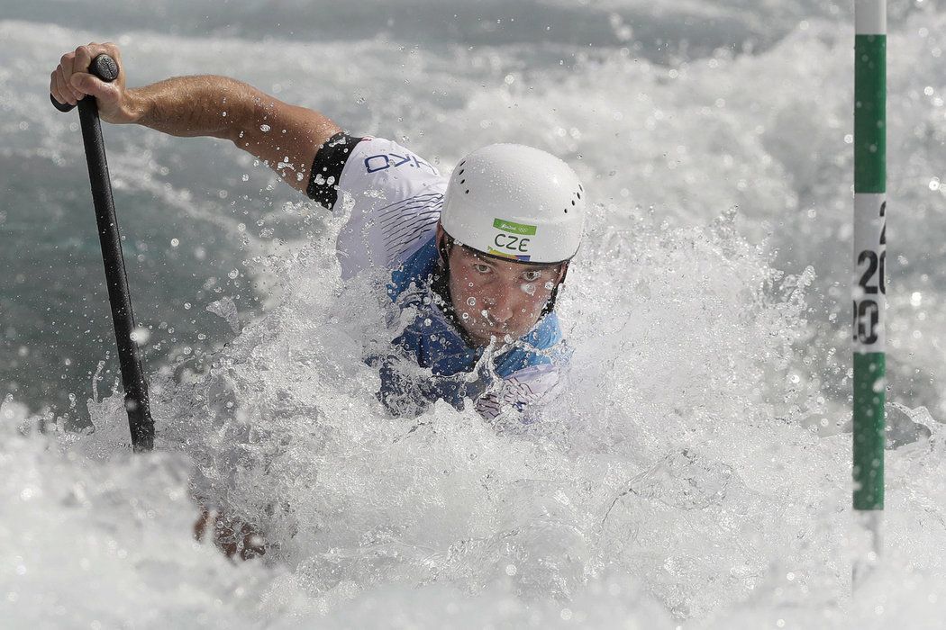 Vítězslav Gebas v kvalifikaci kanoistů na olympiádě v Riu