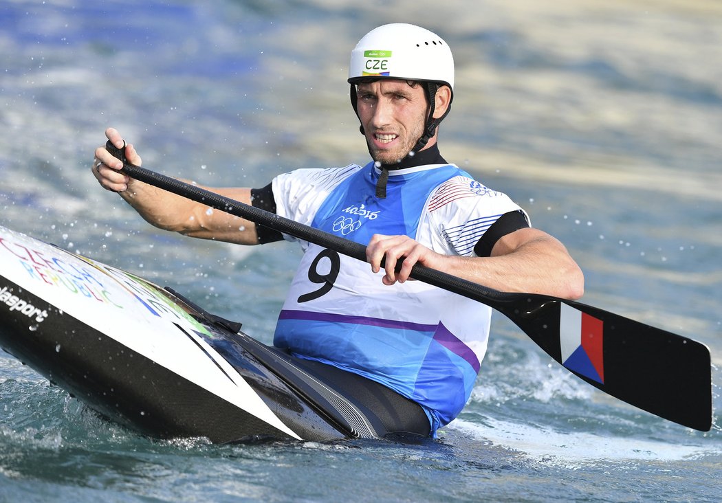 Vítězslav Gebas v cíli olympijského závodu v Riu de Janeiro