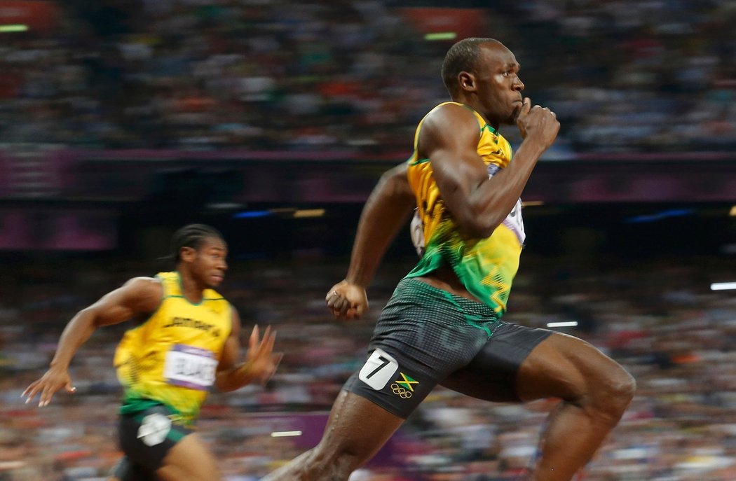 Jamajčan jako první sprinter v historii obhájil zlato na obou nejkratších běžeckých tratích
