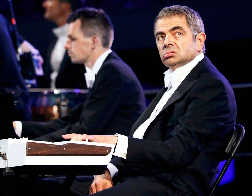 Slavnostní zahájení londýnské olympiády - je něco britštějšího než Mr. Bean?