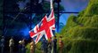 Slavnostní vyvěšení britské vlajky při zahajovacím ceremoniálu OH v Londýně