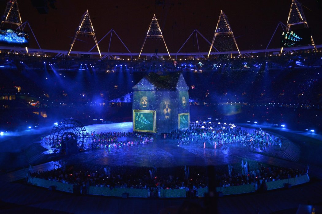 Danny Boyle při zahajovacím ceremoniálu nabídl i průřez britskou hudbou