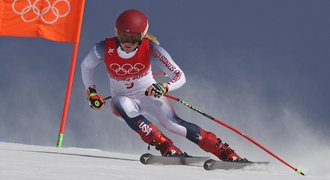 Shiffrinová jela na lyžích od Goggiové, vzpomněla i Ledeckou. Zlomí smůlu?