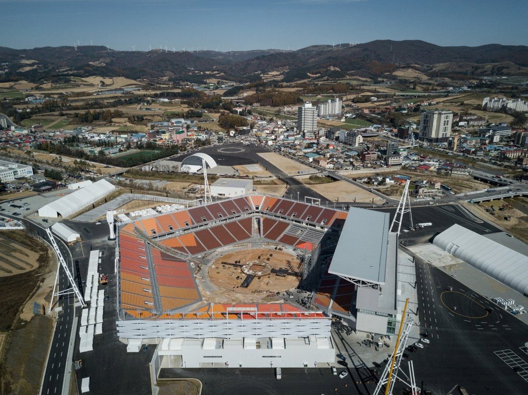 Na Olympijském stadionu v Pchjongčchangu se uskuteční ceremoniály na začátku a na konci Her