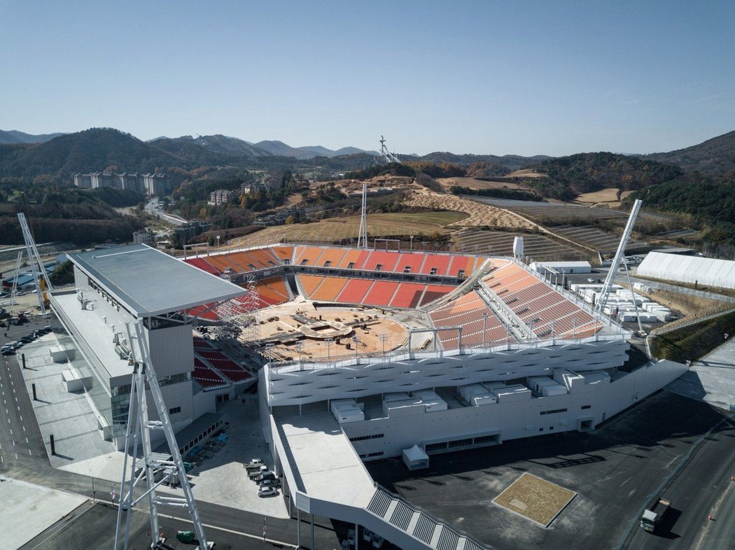 Olympijský stadion v Pchjongčchangu byl vystavěn speciálně kvůli olympiádě