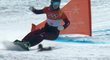 V osmifinálové jízdě snowboardistek vyběhla pod prkno rakouské závodnice Daniely Ublingové veverka