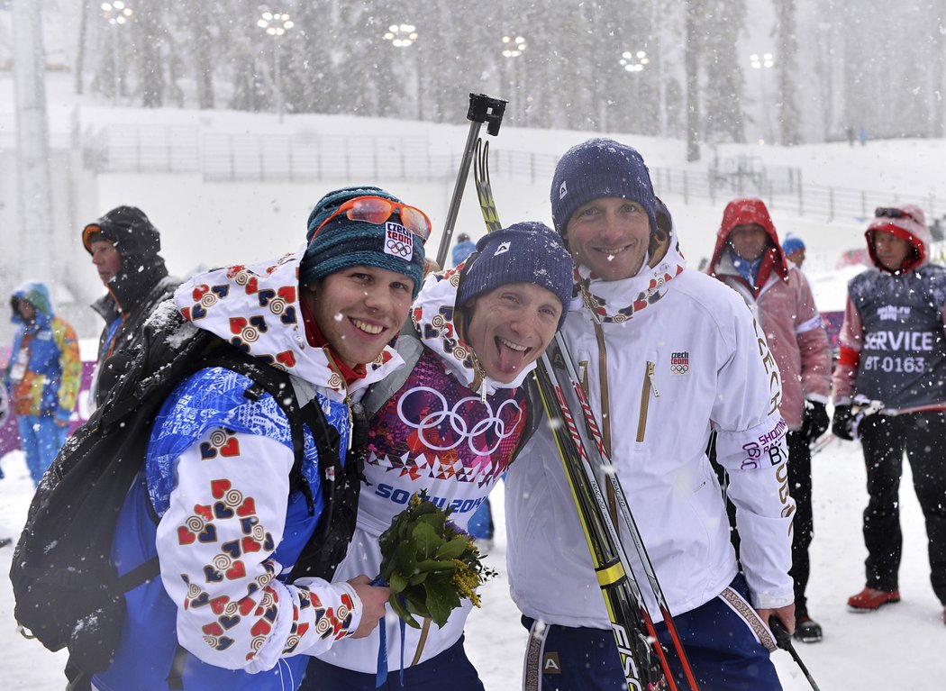 Ondřej Moravec slaví bronz v závodě s hromadným startem